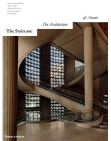 The Staircase /anglais